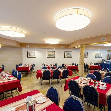 Alt-ringlein Hotel 2*