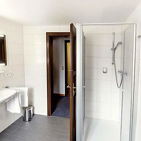 Szálloda Alt-ringlein 2*