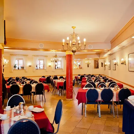 Hotel Alt-ringlein 2*